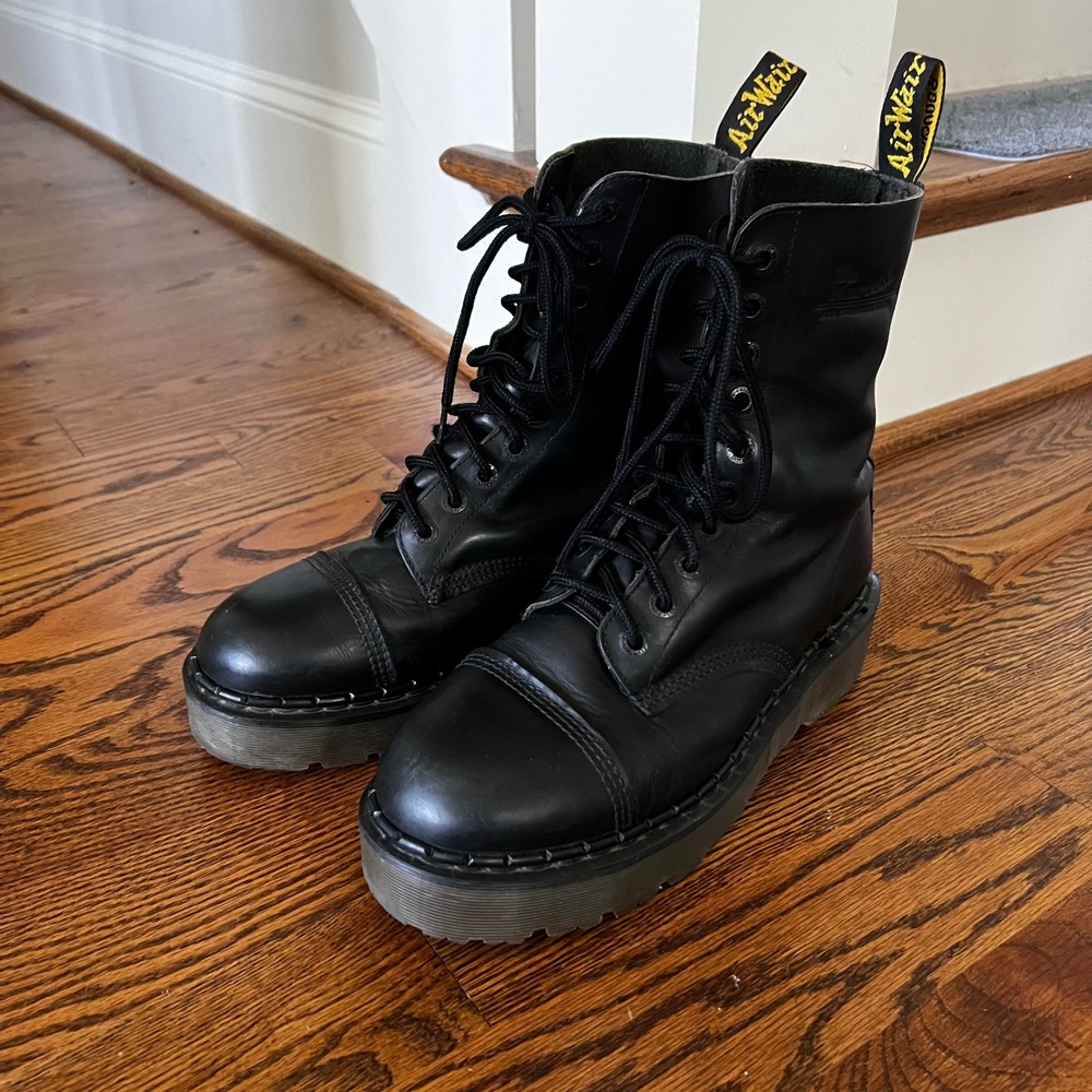 Dr. Martens Made in England Vtg Black Leather Original Platform Boots 12 Eye - Picture 15 of 16